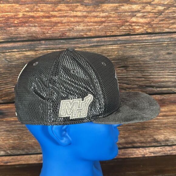 New Era Miami Heat Hat 9Fifty SnapBack - Picture 2 of 6
